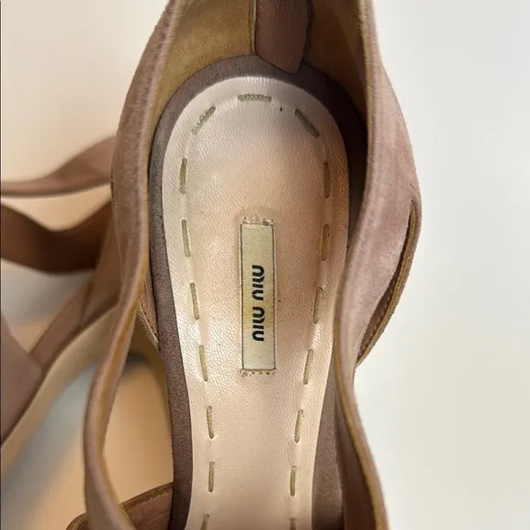 Miu Miu Suede Dusty Pink High Heel Size 37.5