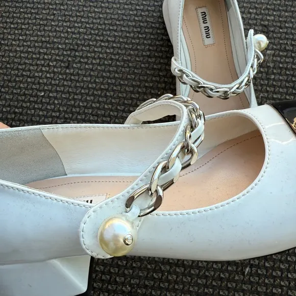 Miu Miu Women's White and Black Chain Detail Shoes
