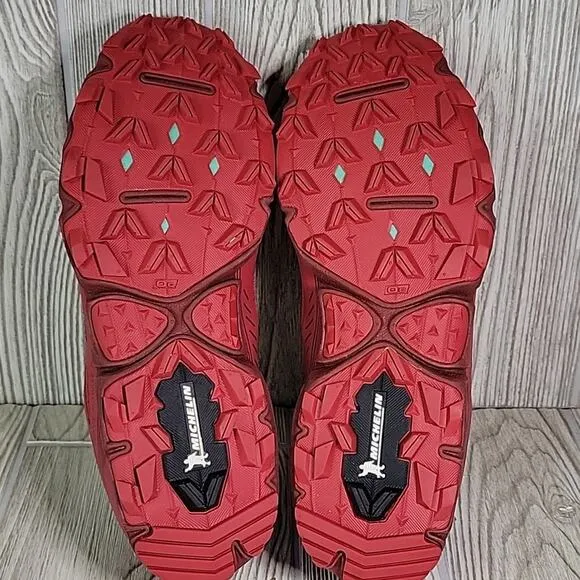 Mizuno Wave Trail Triple Red Running Shoes Mens Size 8.5