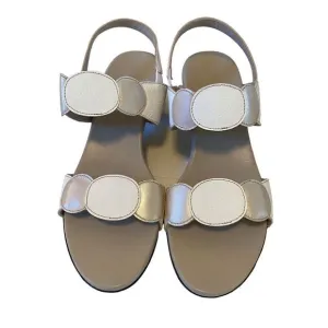 Munro Solar Taupe &amp; Off White Heeled Patent Leather Slingback Sandals in 9.5M