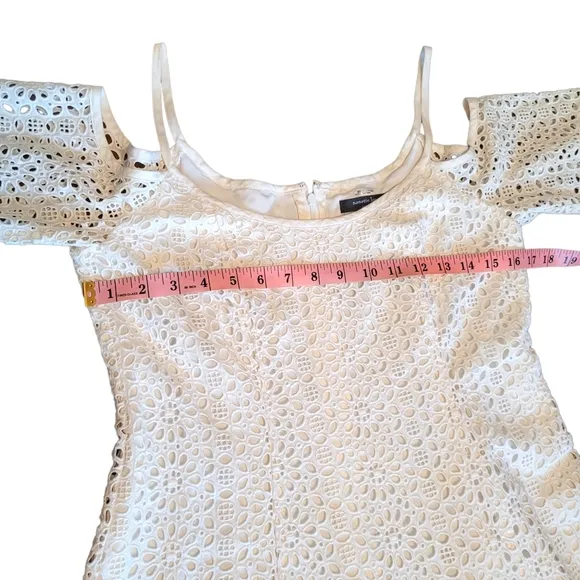 Nanette Lepore Cold Shoulder Eyelet A Line White Mini Dress Bell Sleeves Size 6