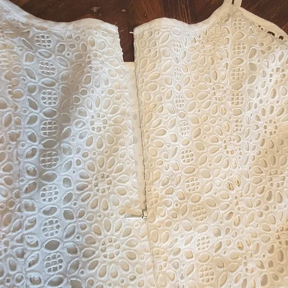 Nanette Lepore Cold Shoulder Eyelet A Line White Mini Dress Bell Sleeves Size 6