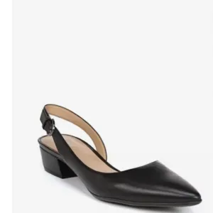 Naturalizer Banks Elegant Black Slingback Women's Shoes