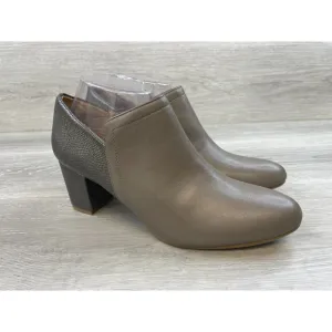 Naturalizer Misha Women's 9.5M Gray Leather Side Zip Biker Heeled Ankle Bootie