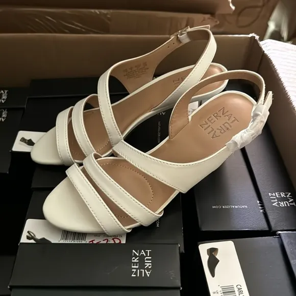 Naturalizer Taimi Heeled Sandal (WIDE)