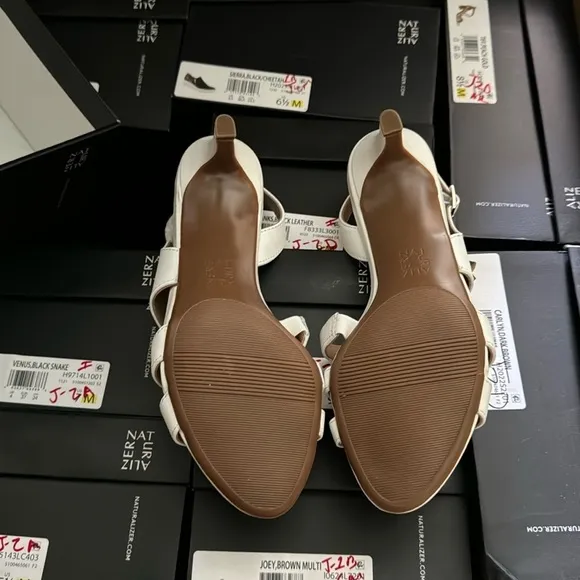 Naturalizer Taimi Heeled Sandal (WIDE)