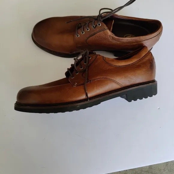 Neil M Wynne Bison Shoes Worn Saddle 9D