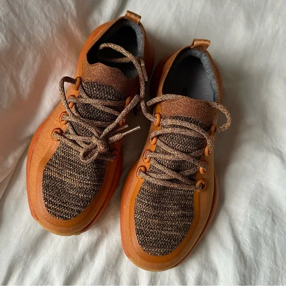 NEW All Birds Women's Trail Runners SWT Shoes