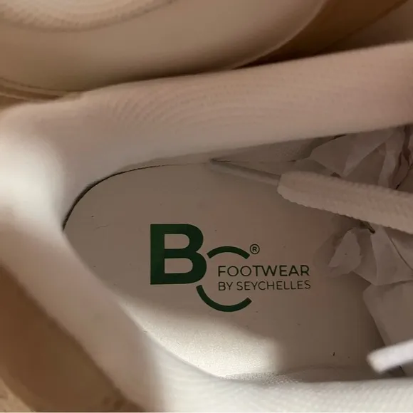 NEW Altar’d State Seychelles Sneakers Size 9 NEW