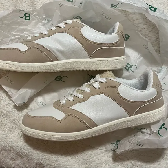 NEW Altar’d State Seychelles Sneakers Size 9 NEW