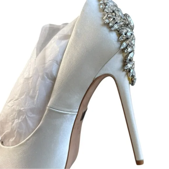 New! Badgley Mischka Kiara Embellished Peep-toe Pump