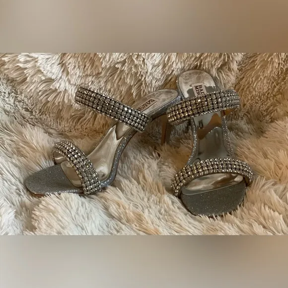 New Badgley Mischka Sade Jeweled Double-Band Silver Stiletto Sandals size 8