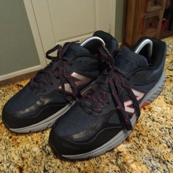 New Balance 510 Trail Running Shoes US 9.5 Blue Gray Sneakers H 20 mens EUC