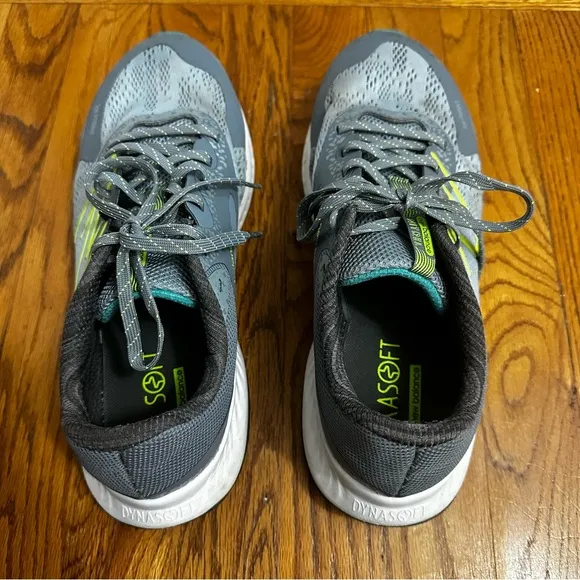 New Balance DynaSoft Nitrel v5 Trail Running Shoes size 9.5