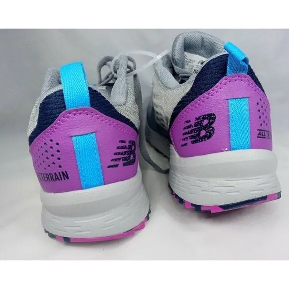 NEW BALANCE WOMEN'S. Size 9 WTNTRCV3 LIGHTWEIGHT TRAIL RUNNING SHOES Brand New