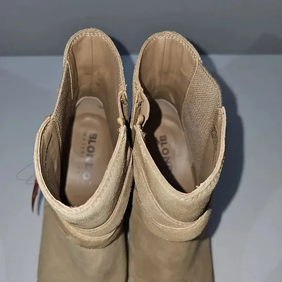 NEW Blondo Tamzin Ankle Bootie Tan Suede Size 10