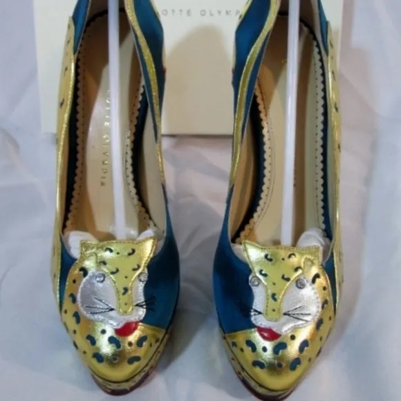 NEW CHARLOTTE OLYMPIA NINIVAH PUMP