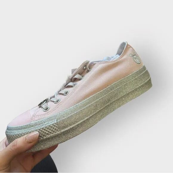 NEW Converse x Miley Cyrus Chuck Taylor All Star Low Lift Size 6 PINK/SILVER