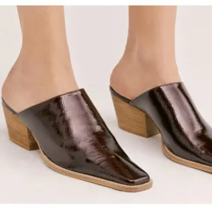 New Free People Bryant 5, 6, 7, 8, 10 Red Brown Faux Leather Wood Clogs / Mules