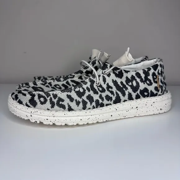 NEW Hey Dude Wendy Woven Cheetah Slip On Shoes