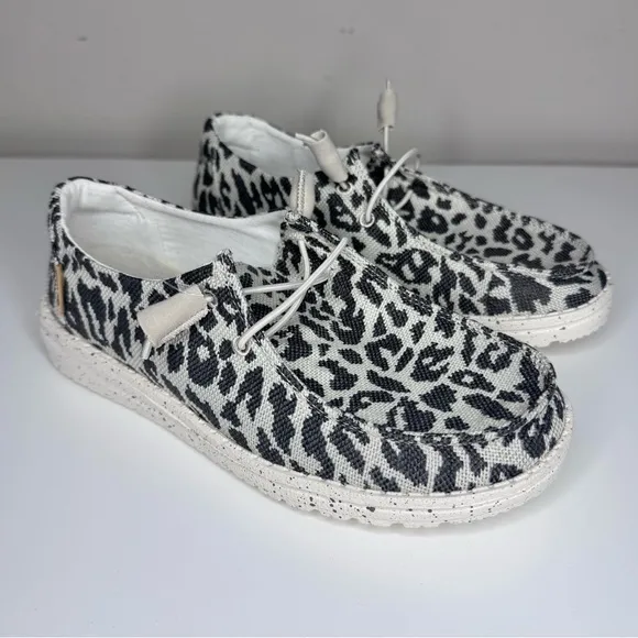 NEW Hey Dude Wendy Woven Cheetah Slip On Shoes