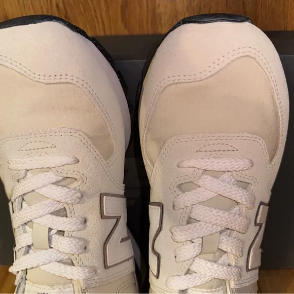New in box, New Balance Men's Cream Sneakers size 9.5M/11W
