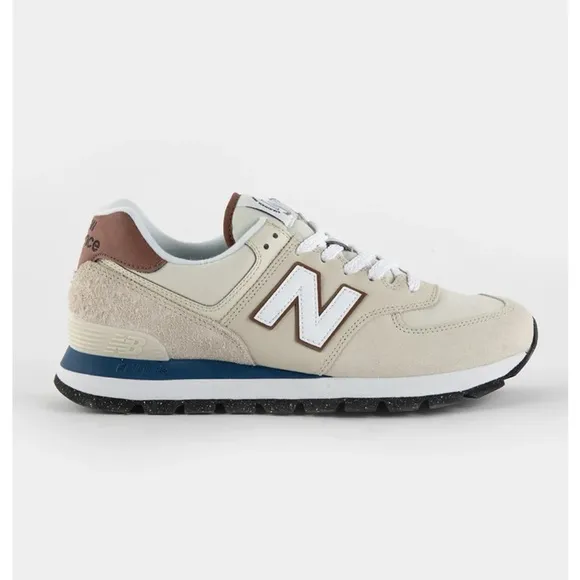 New in box, New Balance Men's Cream Sneakers size 9.5M/11W