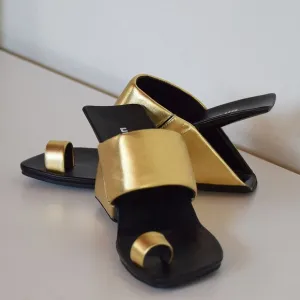 NEW! Leather Shoes from United Nude