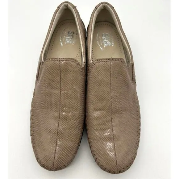 New Leather Snakeskin SAS Slip On Loafers Women's 8.5 Comfort Cottage Clog Indie