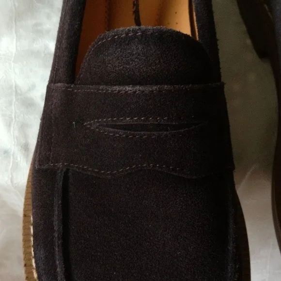 New men’s Sz 8 Express cocoa brown suede loafers elegant casual business shoes