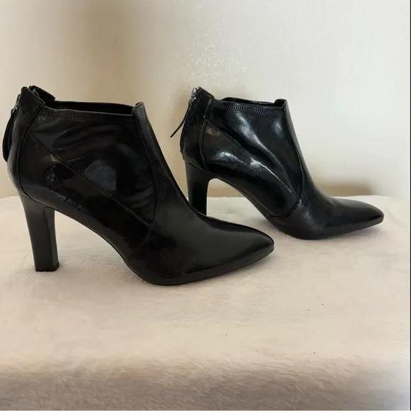 New! Retail $90 Franco Sarto Black Leather Heeled Ankle Booties Size 10