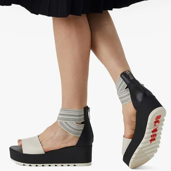 NEW Sorel Cameron Flatform Ankle Strap Platform Wedge Sandals Leather Black 8.5
