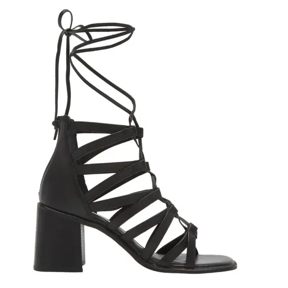 NEW! Steve Madden Black Leather Cherri Strappy Sandal - Size 6
