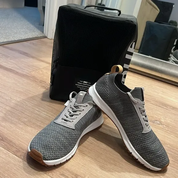 NEW - TRUE Linkswear All Day Knit II Cobblestone Spikeless Golf Shoes Size 9.5