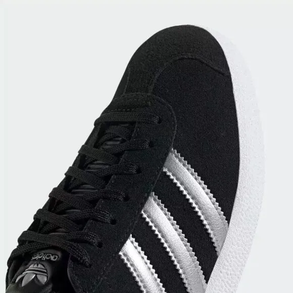 [NEW] Women's adidas Gazelle Shoes Black ID7007