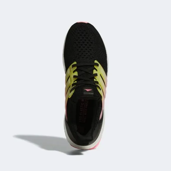 [NEW] Women's Adidas UltraBOOST 5.0 DNA Shoes Size 8 GV8732