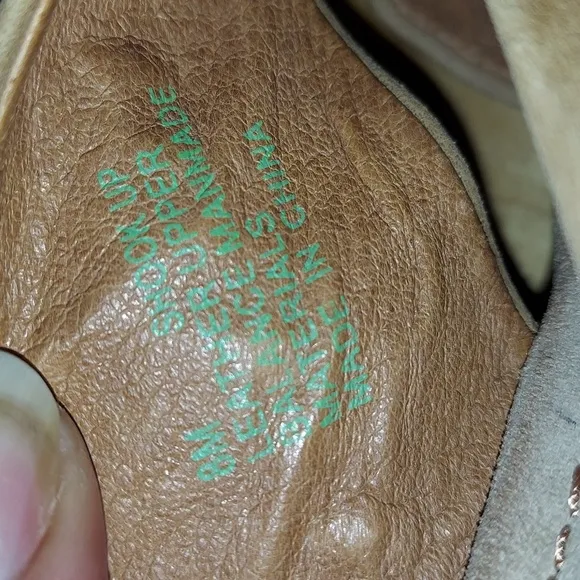 Nicole Shoes Shook Up Twisted Straps with Stitching Details Leather Wedges Sz 8