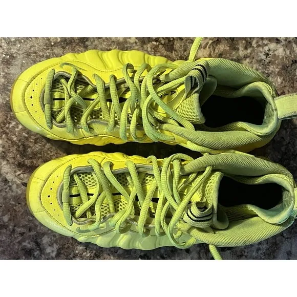 Nike Air Foamposite Pro Volt 2014 Highlighter Neon Yellow Green Size Men’s 9.5