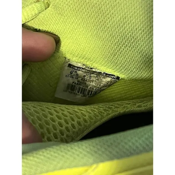 Nike Air Foamposite Pro Volt 2014 Highlighter Neon Yellow Green Size Men’s 9.5