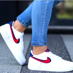 Nike Air Force 1 07 LV8 Chenille Swoosh Size 8.5. #1456