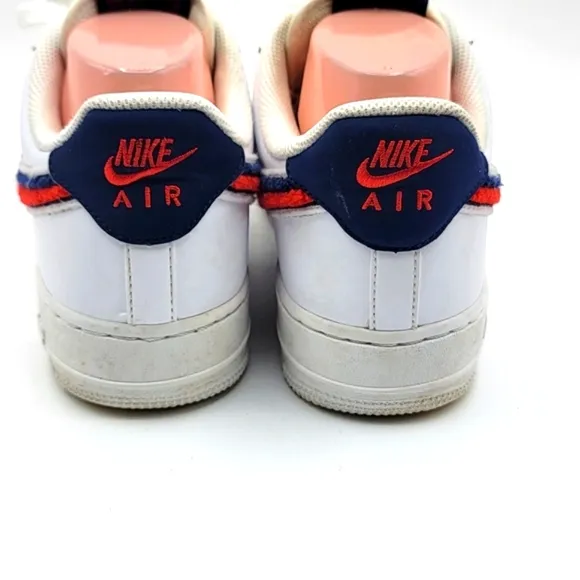 Nike Air Force 1 07 LV8 Chenille Swoosh Size 8.5. #1456