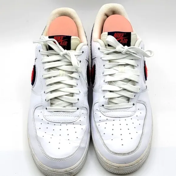 Nike Air Force 1 07 LV8 Chenille Swoosh Size 8.5. #1456