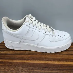 Nike Air Force 1 07 Shoes Men's 9.5 White Leather Athletic Lace Up Sneakers