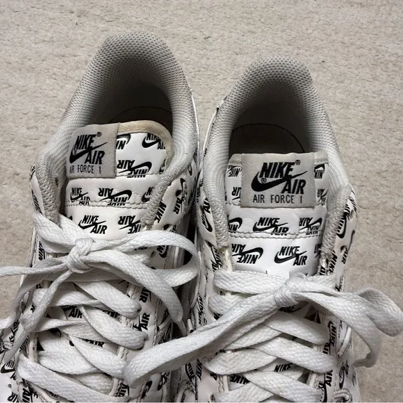 Nike Air Force 1 Low QS '07 Shoes All Over Logo White Men's Size 7 AH8462-100
