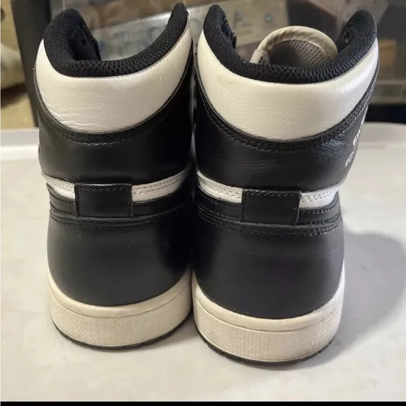 Nike Air Jordan 1 Retro OG Black White size 10 555088-010 OG I Retro Panda 2014