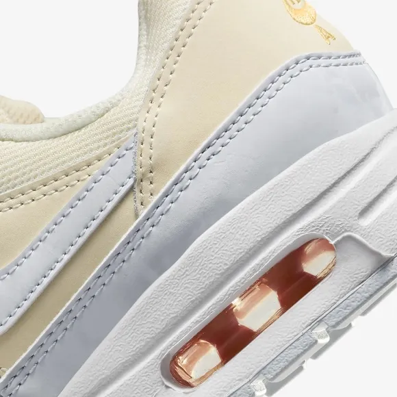 Nike AIR MAX 1 Big Kids' Shoes