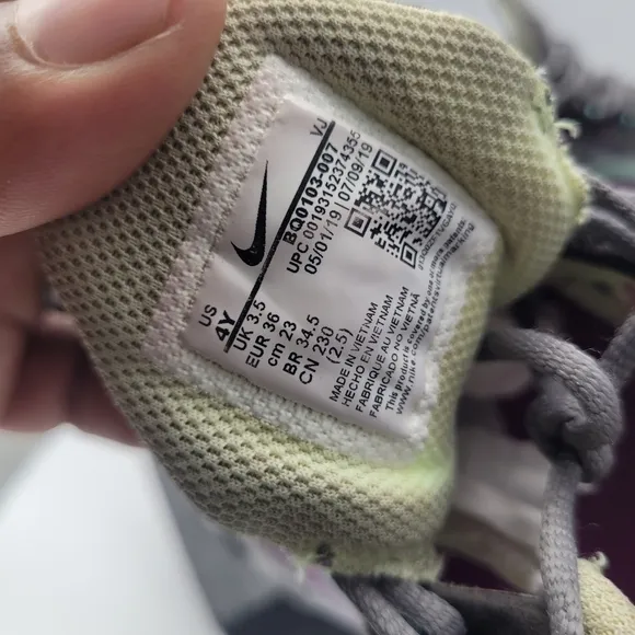 Nike Air Max 270 React Big Kid's 4Y Shoes Gunsmoke Aurora HyperViolet bq0103-007