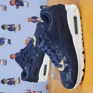 Nike Air Max 90 Dark Obsidian Blue Tan Khaki &amp; White Women's 6.5 sneaker shoes