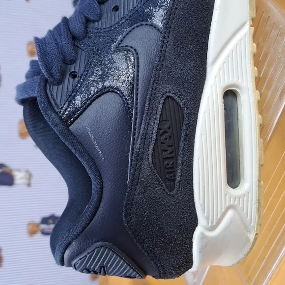 Nike Air Max 90 Dark Obsidian Blue Tan Khaki &amp; White Women's 6.5 sneaker shoes