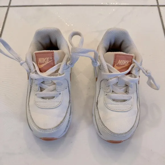 Nike Air Max 90 LTR Little Kids’ Shoes Pale Ivory/Phantom/Honeydew/Amber Brown)